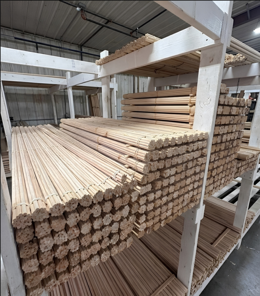 Bundled pine dowels